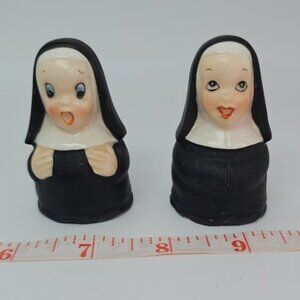 Vintage 1950's Napco Singing Nuns Catholic Sisters Salt & Pepper Shakers